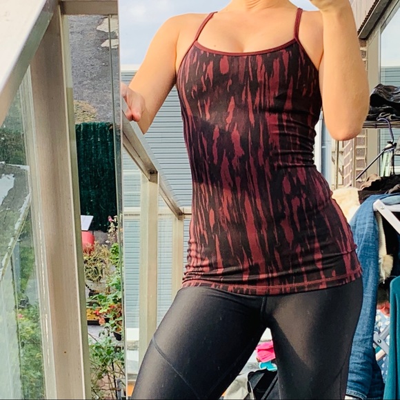 Lululemon Power Y Tank Maroon Camo Slim Fit Racer Back Long Build In Bra Top - Picture 6 of 14